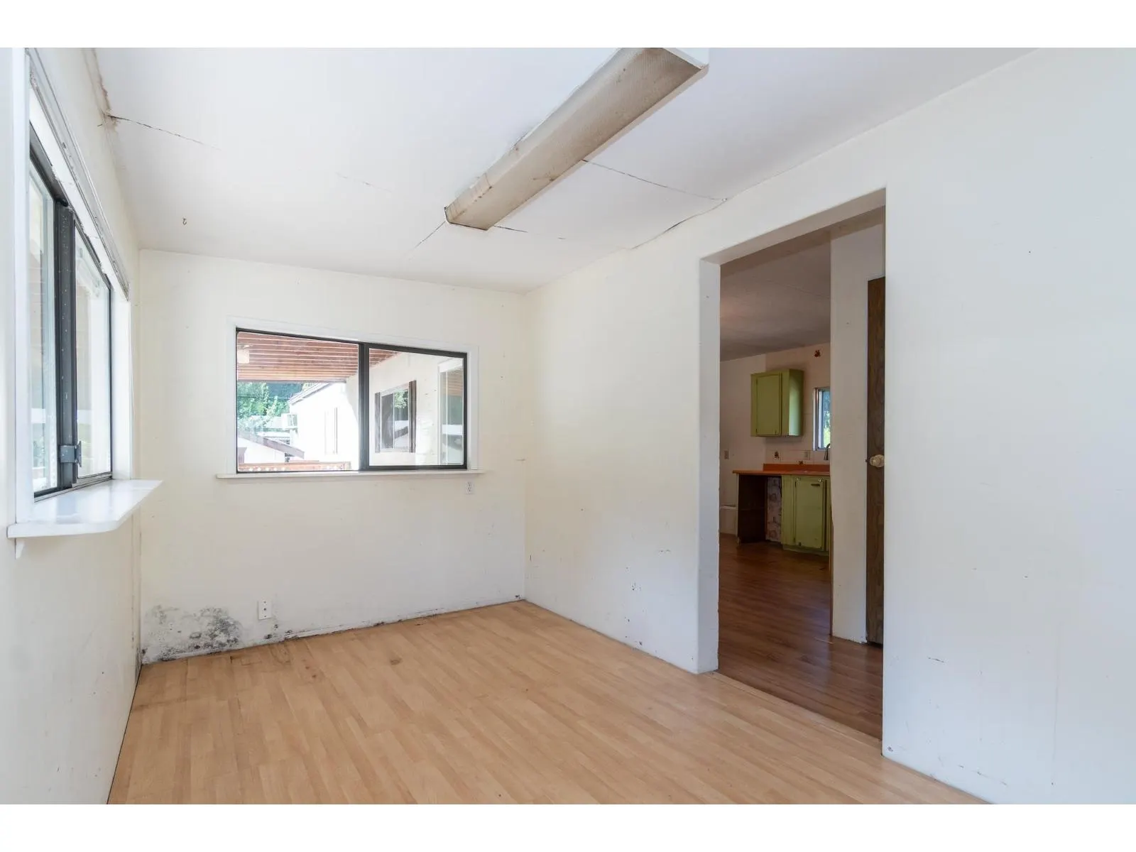 224 45835 SLEEPY HOLLOW ROAD|Cultus Lake East