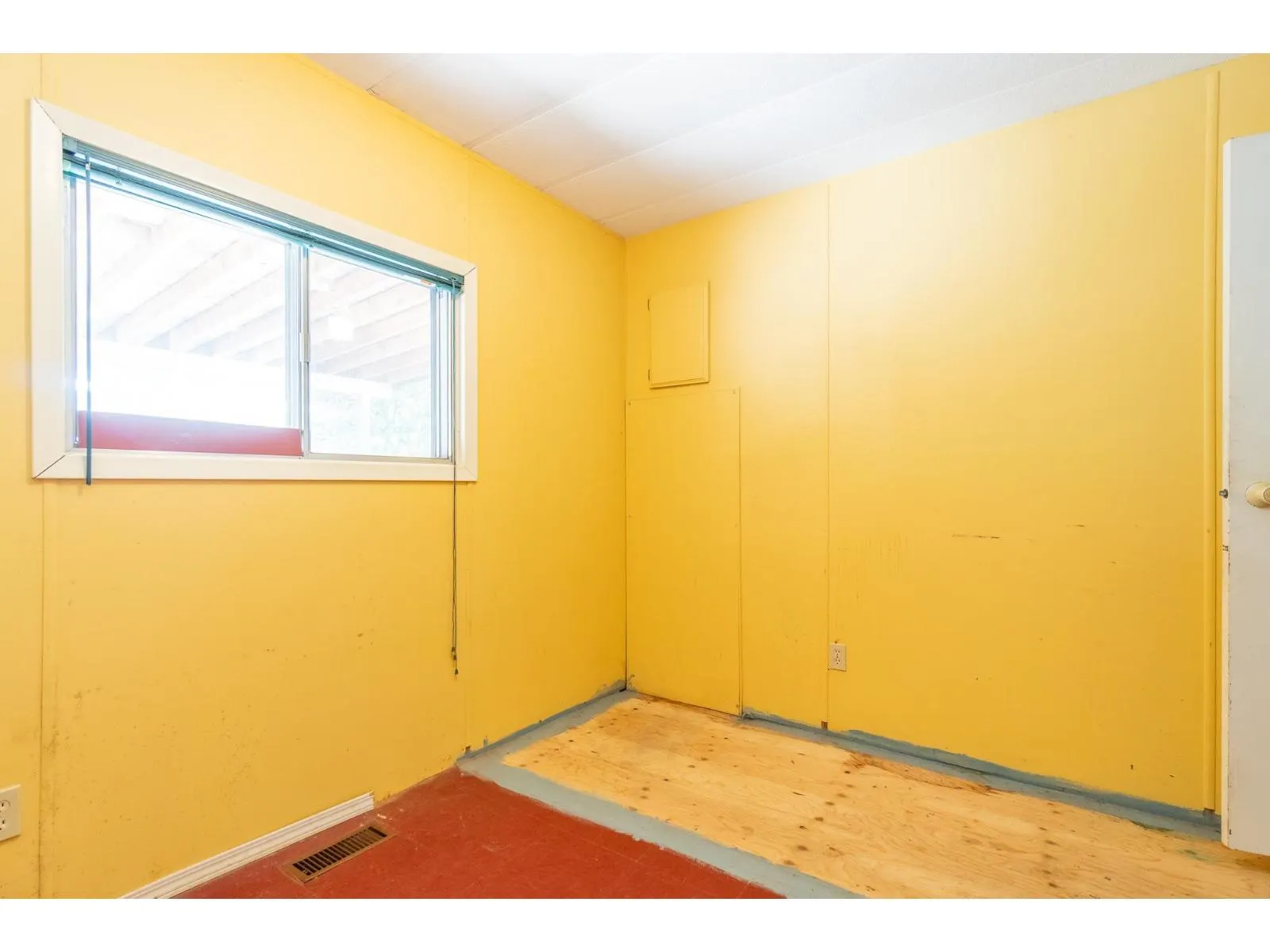 224 45835 SLEEPY HOLLOW ROAD|Cultus Lake East