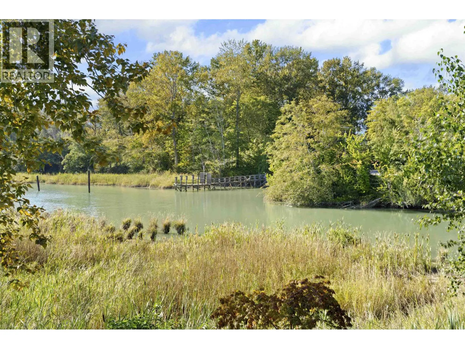 213 4955 RIVER ROAD