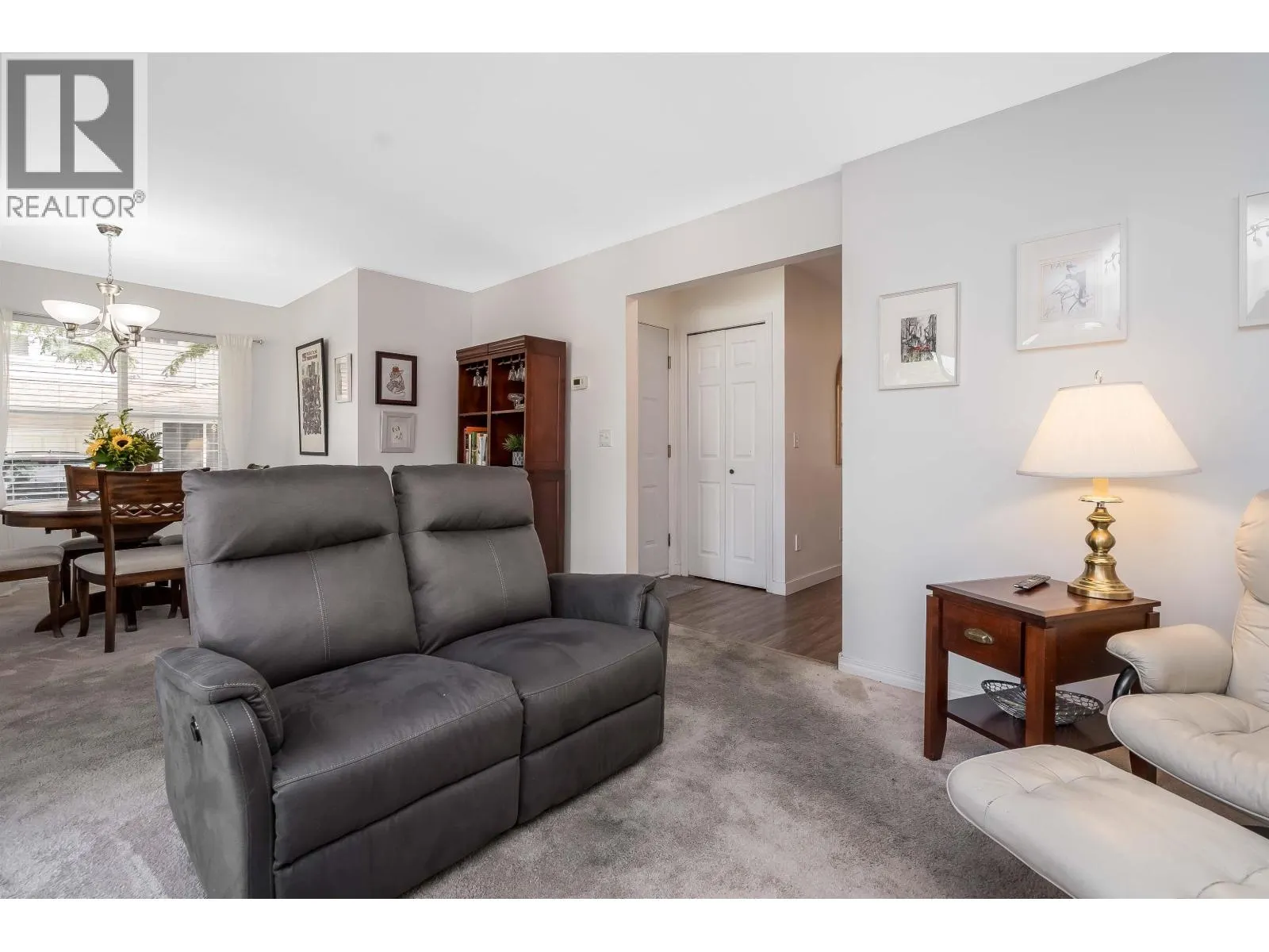 19 11870 232 STREET