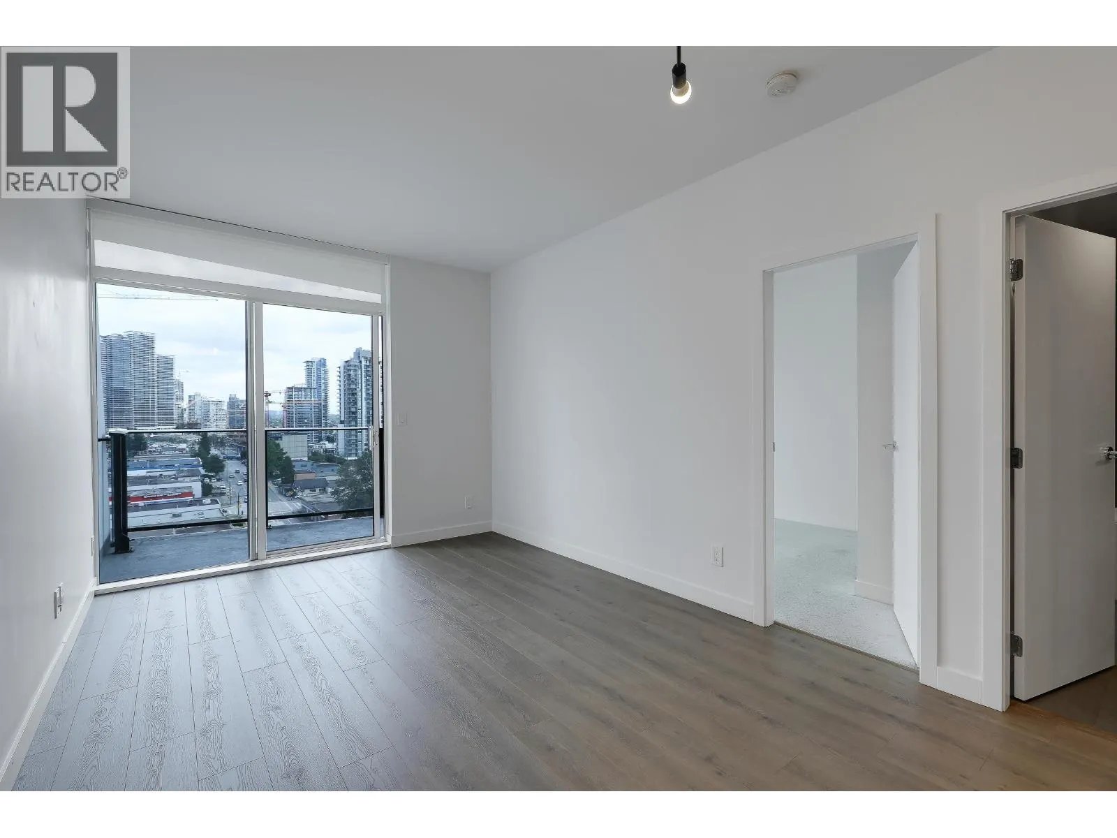 1308 2181 MADISON AVENUE