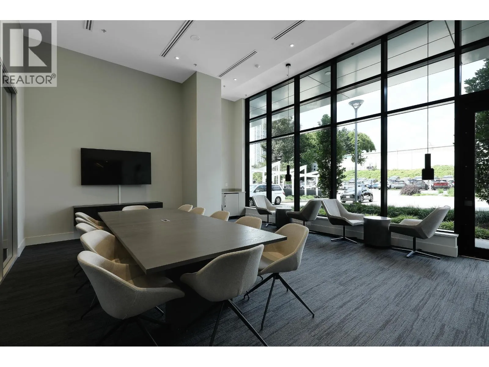 1308 2181 MADISON AVENUE