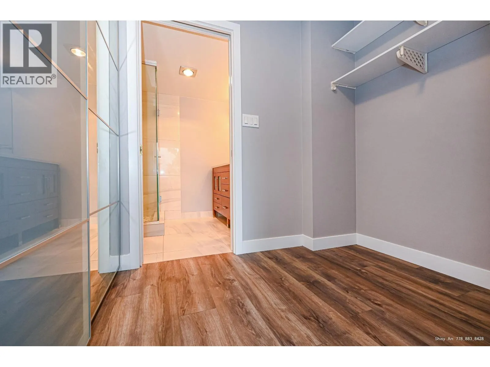 102 38 LEOPOLD PLACE