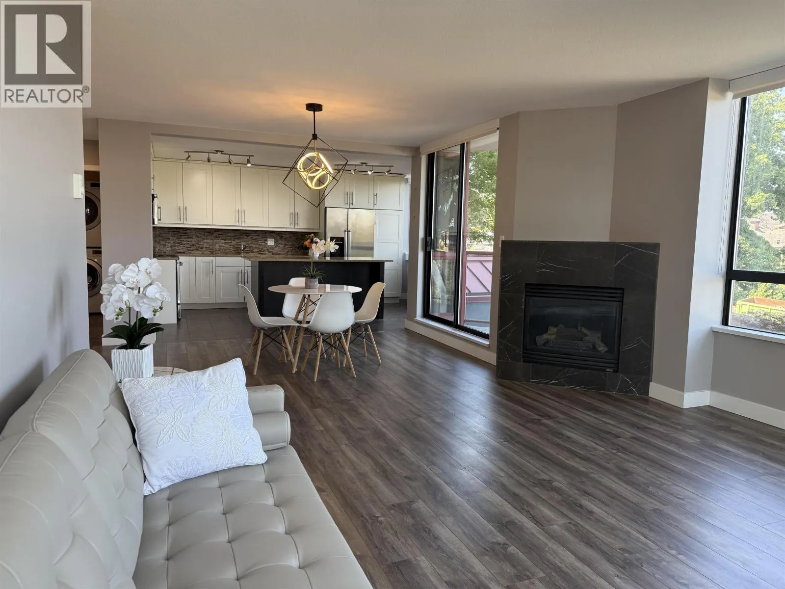 102 38 LEOPOLD PLACE