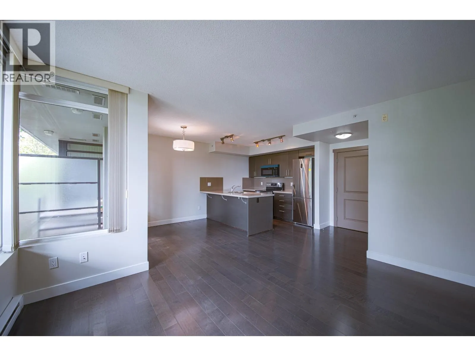 309 9009 CORNERSTONE MEWS