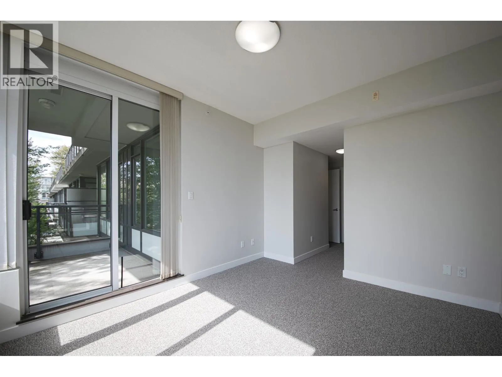 309 9009 CORNERSTONE MEWS