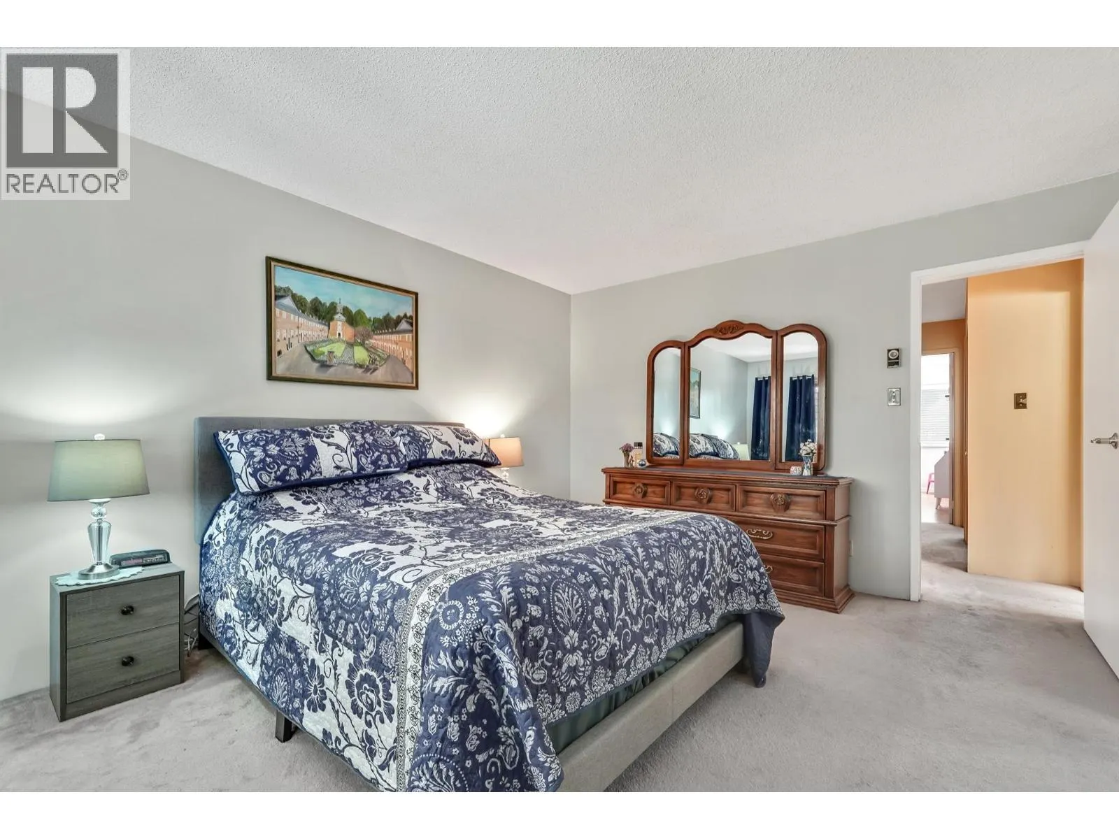 5766 MAYVIEW CIRCLE