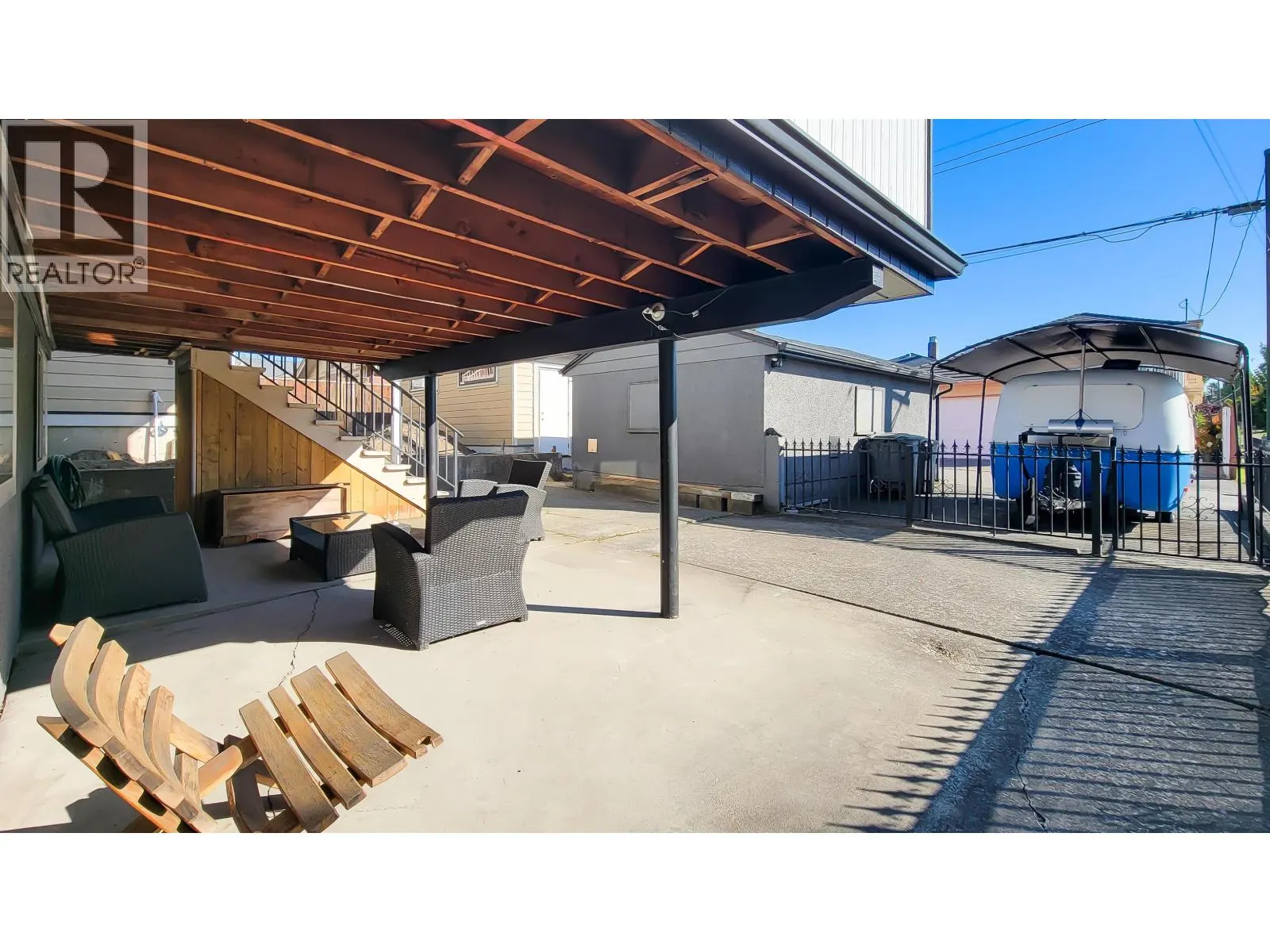 3304 VENABLES STREET