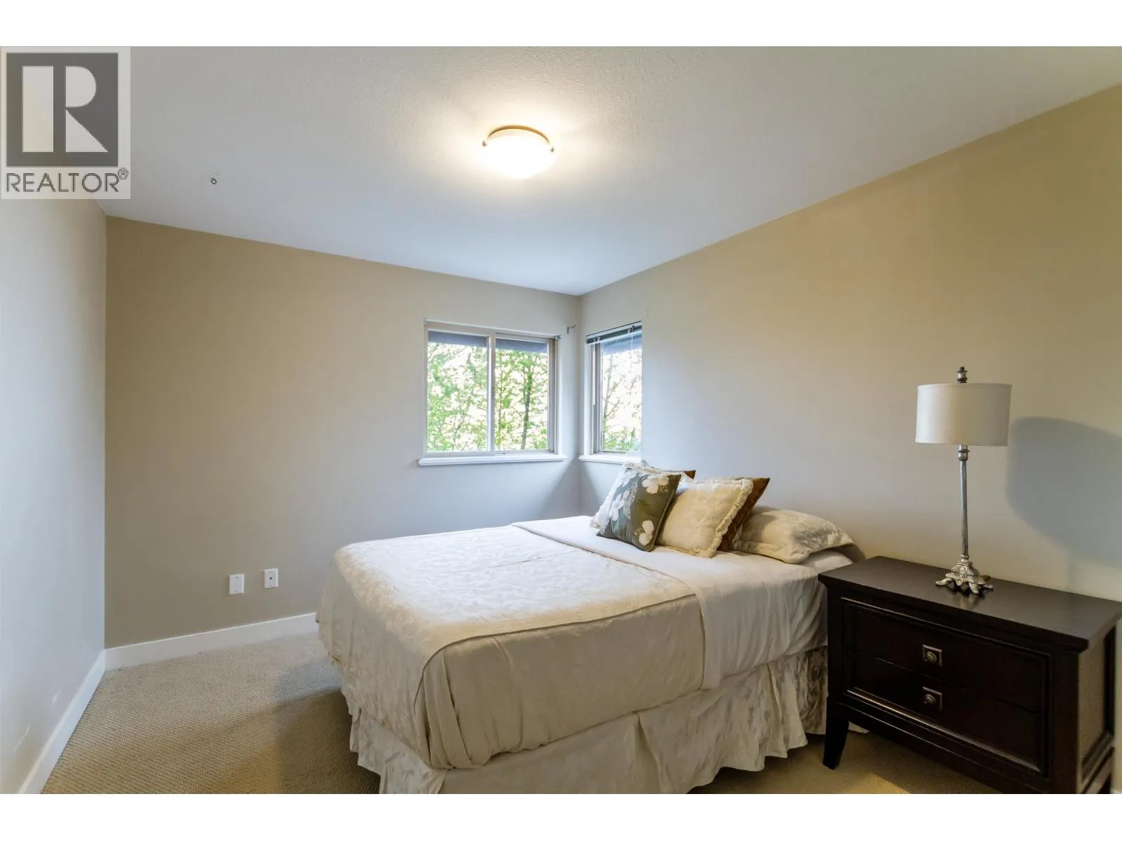 70 FERNWAY DRIVE