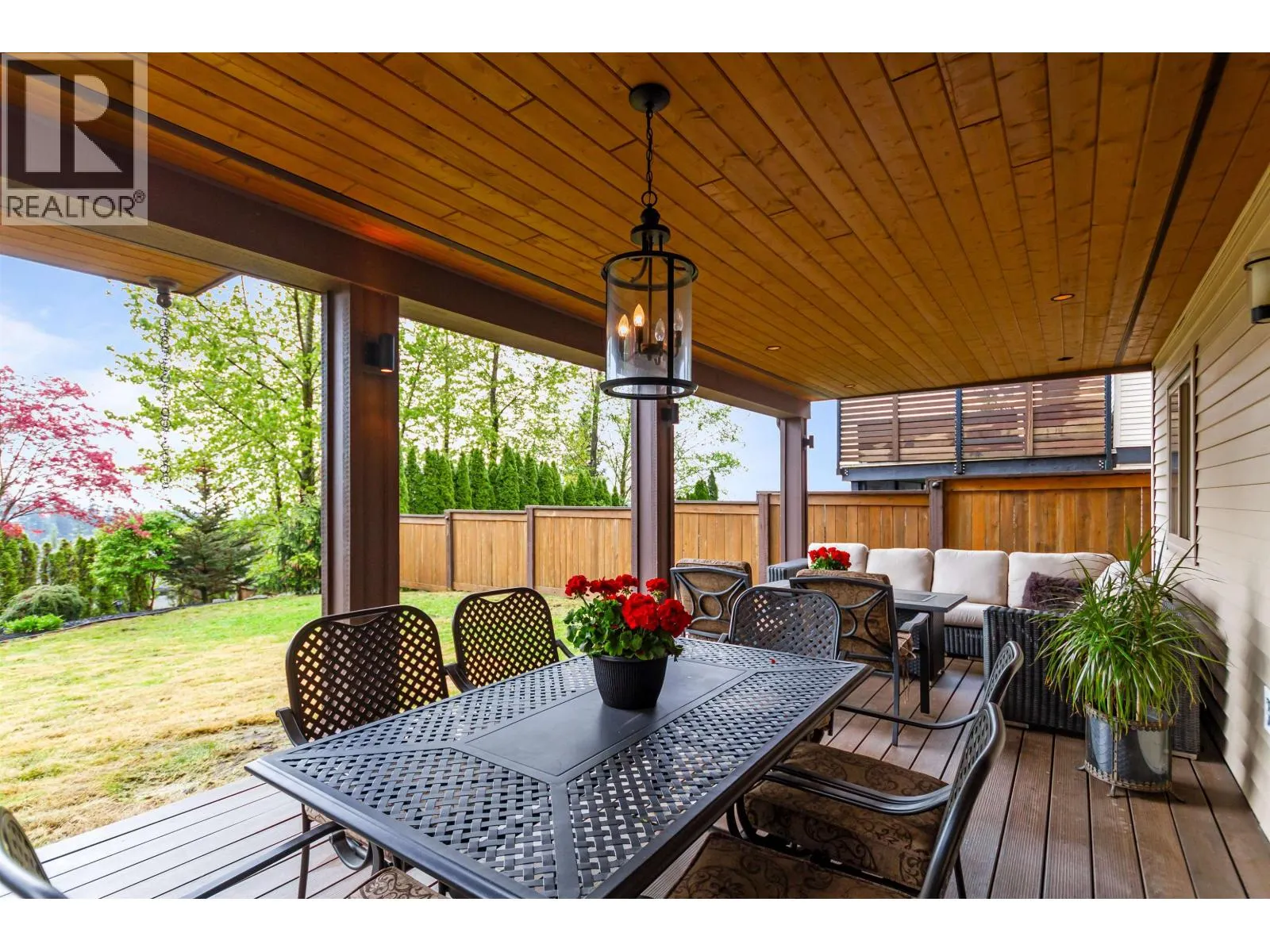 70 FERNWAY DRIVE