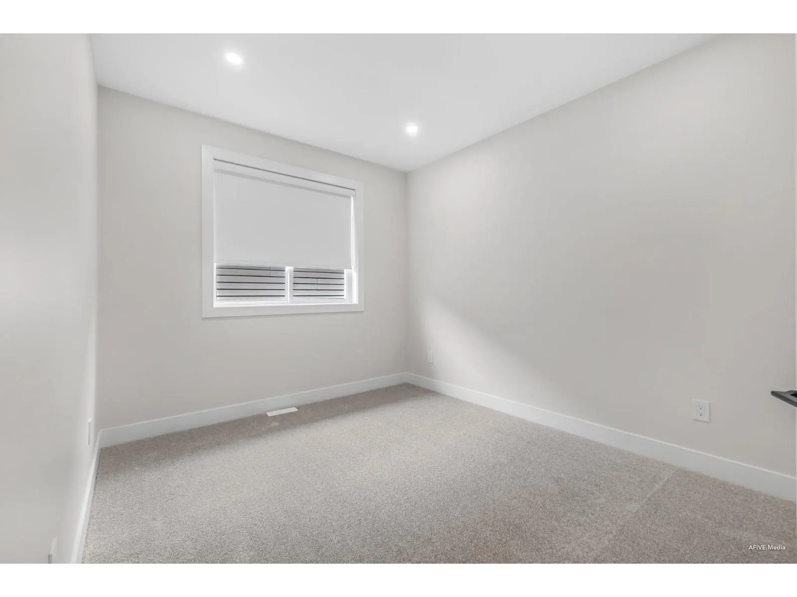 862 WILLOW PLACE|Harrison Hot Springs
