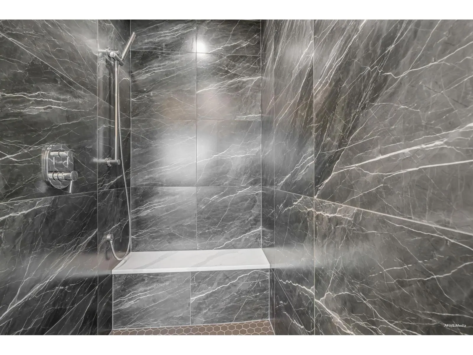 862 WILLOW PLACE|Harrison Hot Springs
