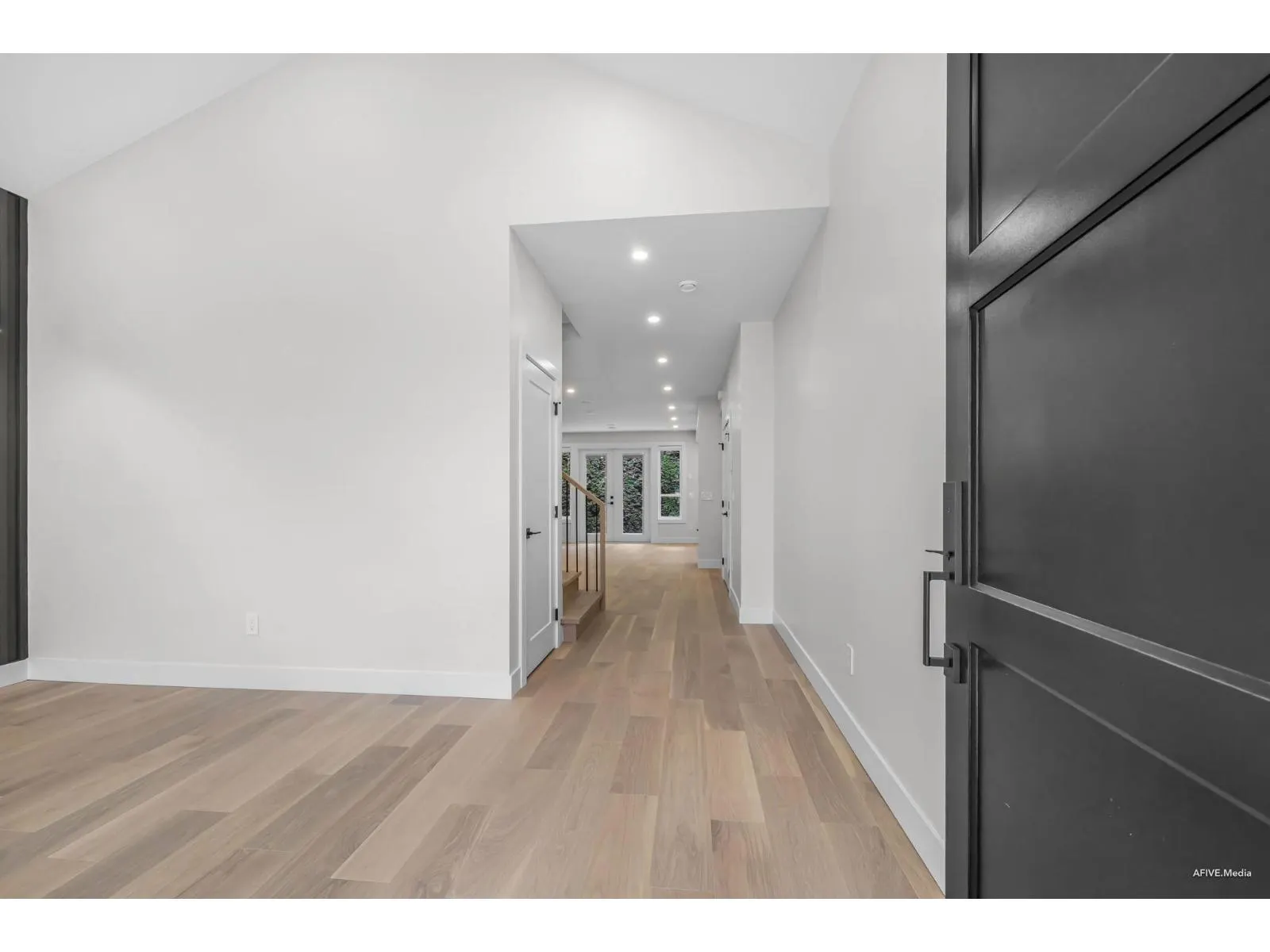 862 WILLOW PLACE|Harrison Hot Springs