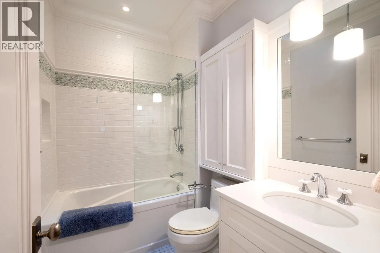 4659 WOODGREEN DRIVE
