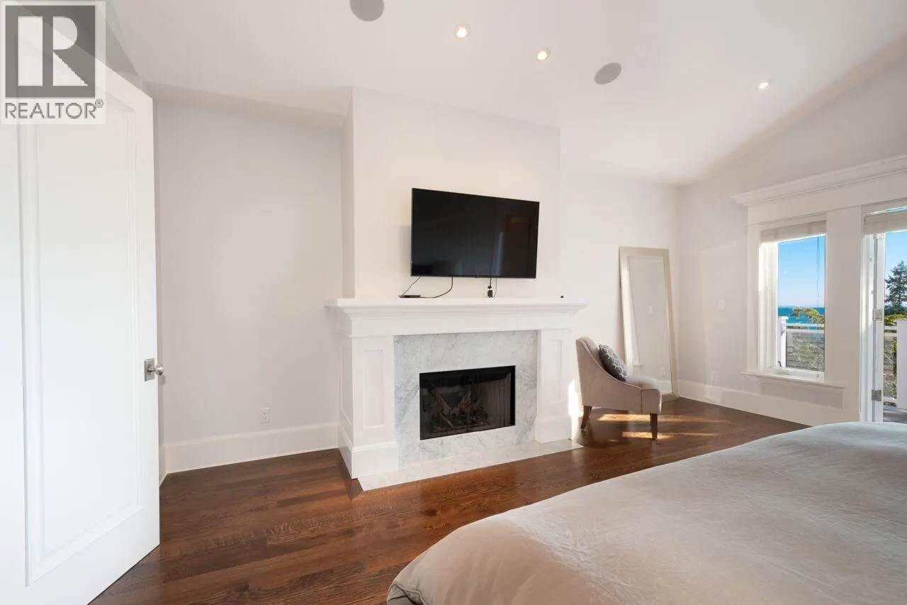 4659 WOODGREEN DRIVE