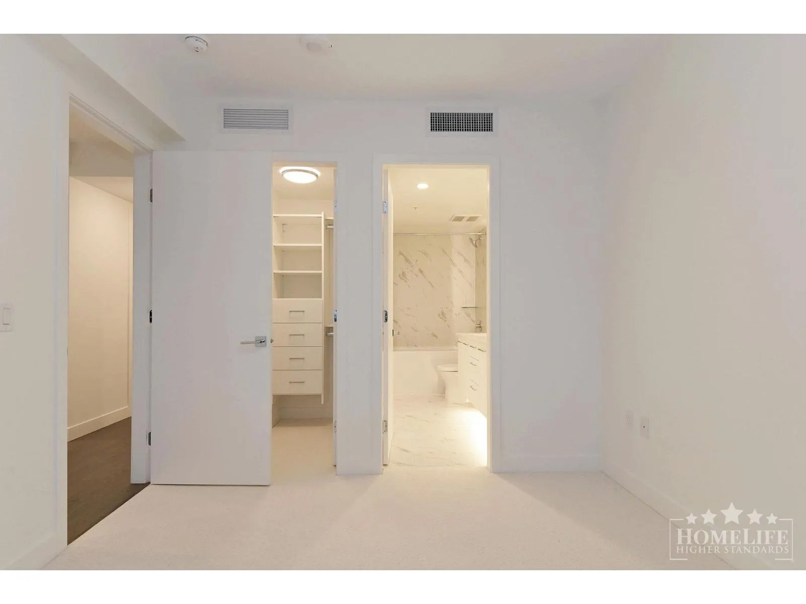 1003 1588 JOHNSTON ROAD