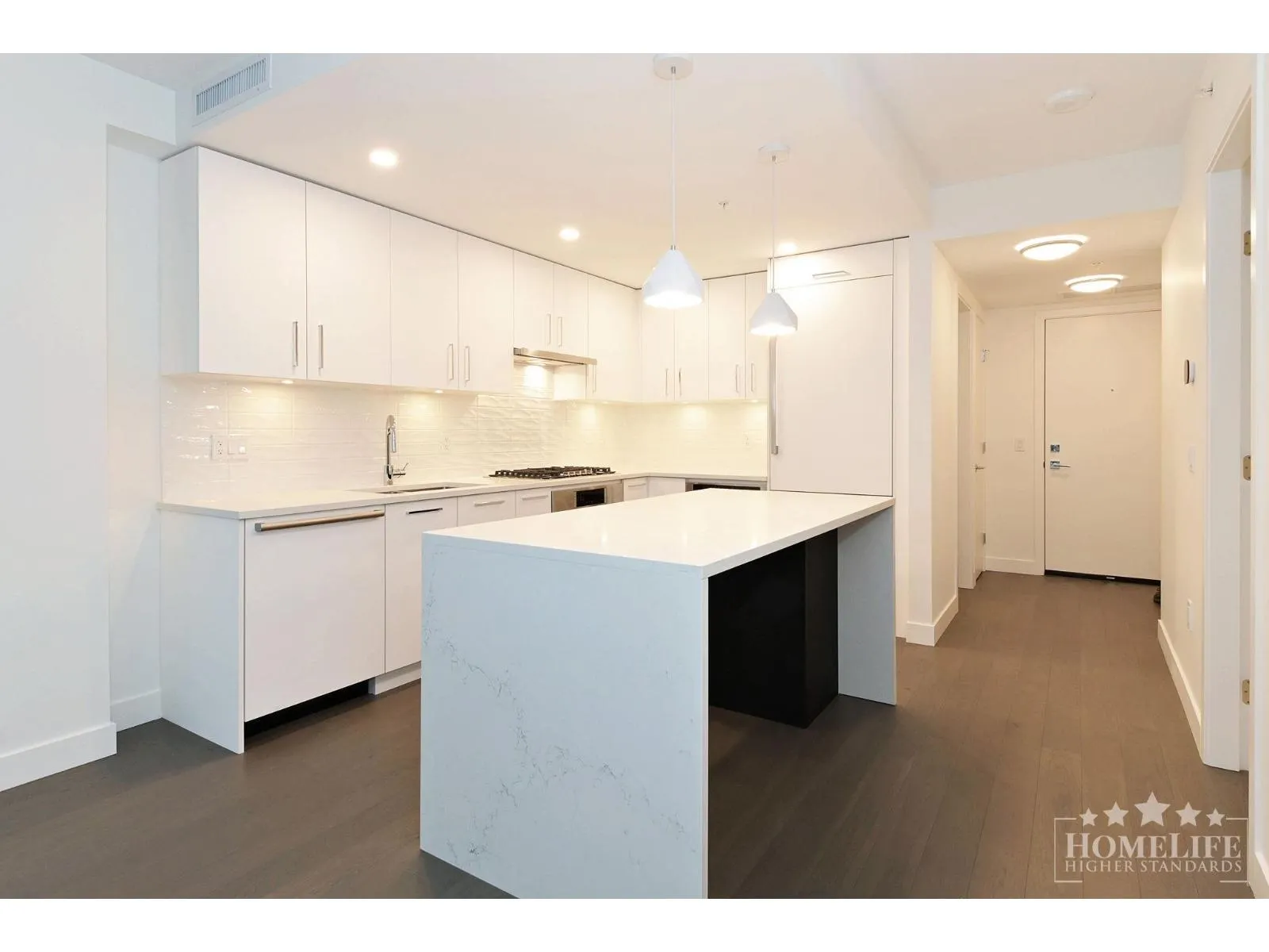 1003 1588 JOHNSTON ROAD