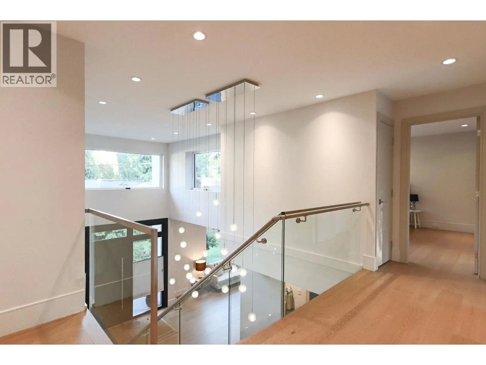 4341 CAROLYN DRIVE