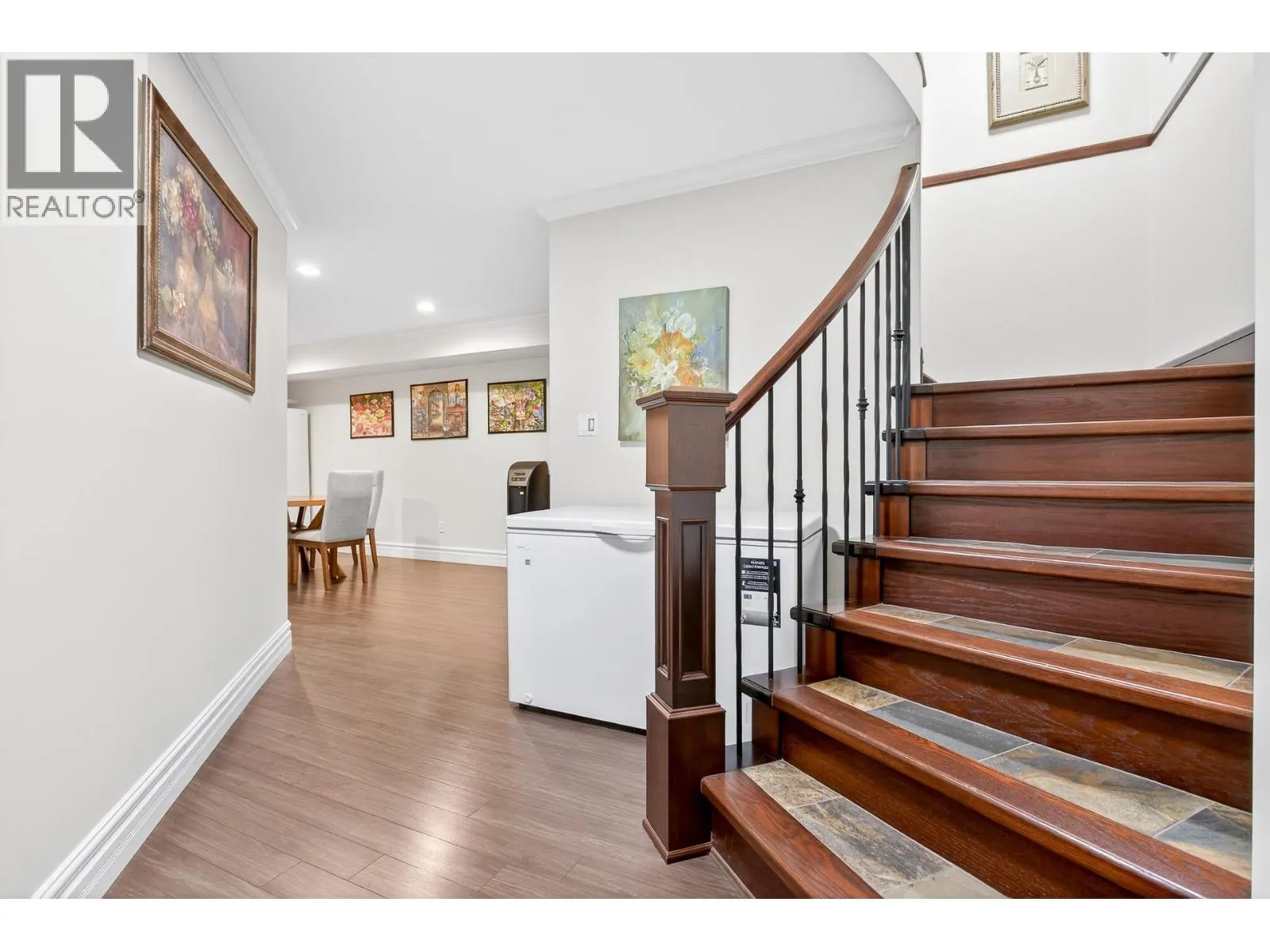 1527 GREENSTONE COURT