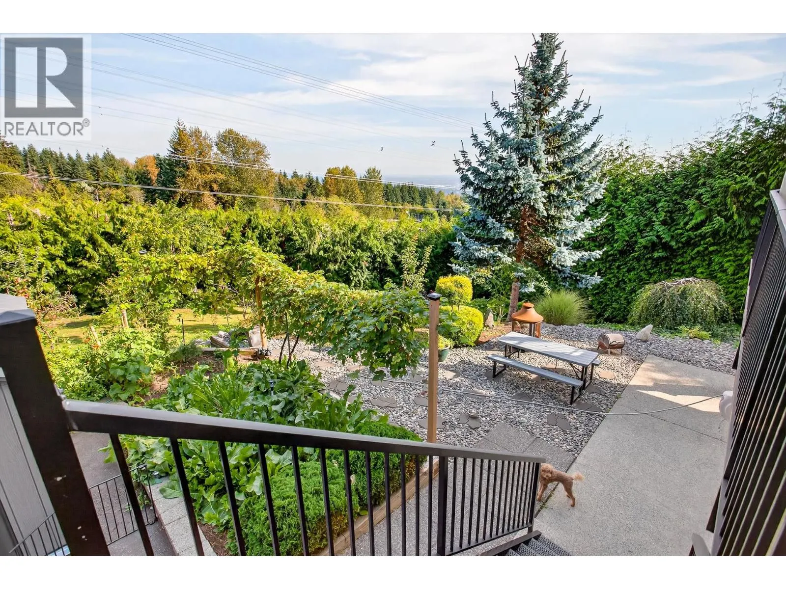 1527 GREENSTONE COURT