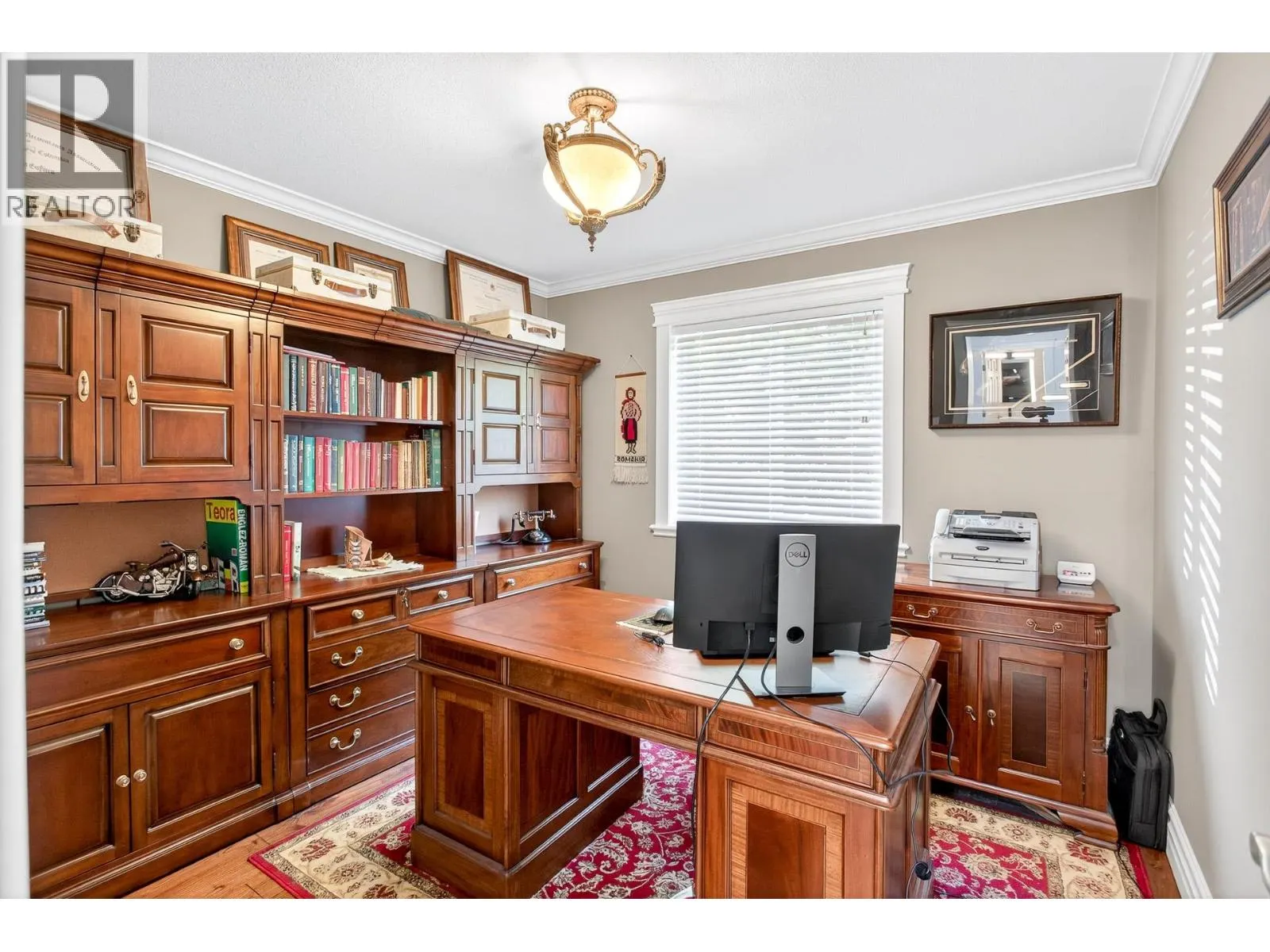 1527 GREENSTONE COURT