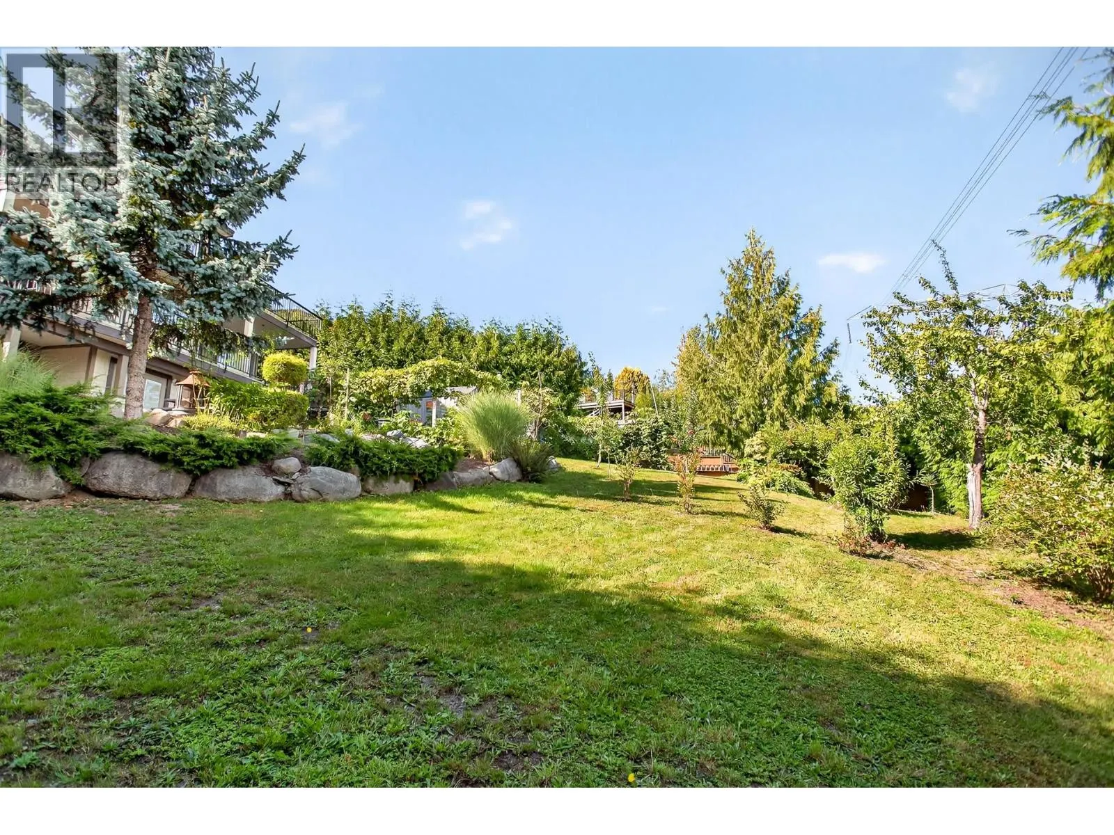 1527 GREENSTONE COURT