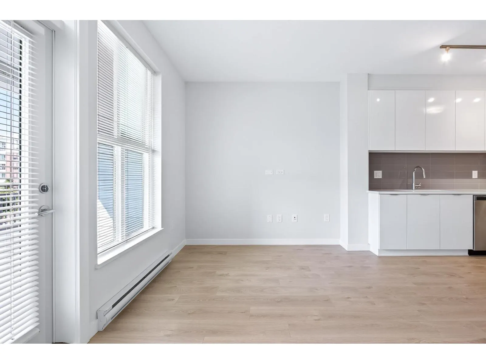 C201 8150 207 STREET