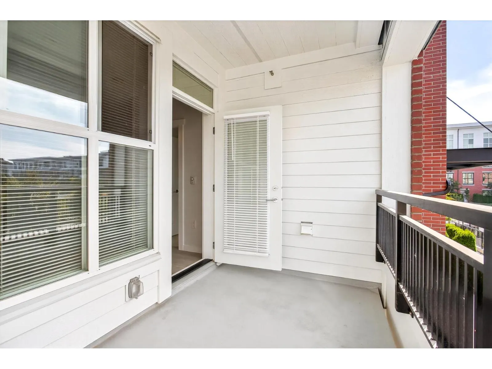 C201 8150 207 STREET
