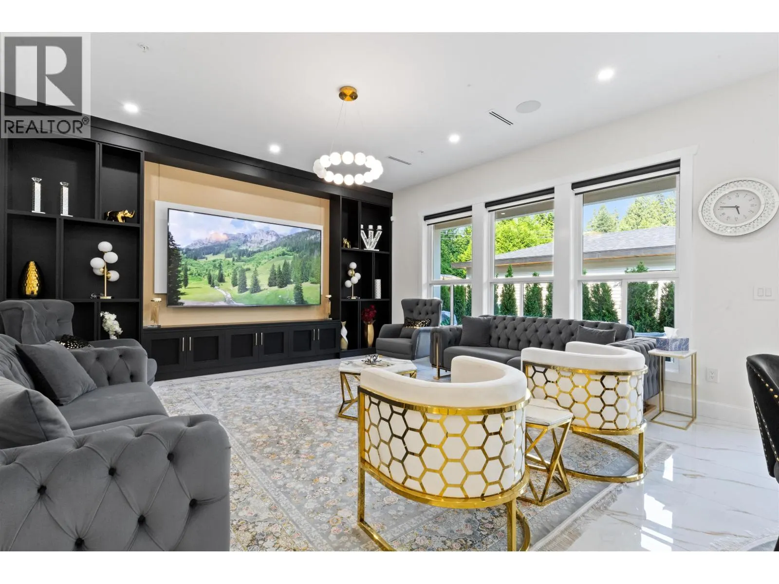 1421 BARBERRY DRIVE