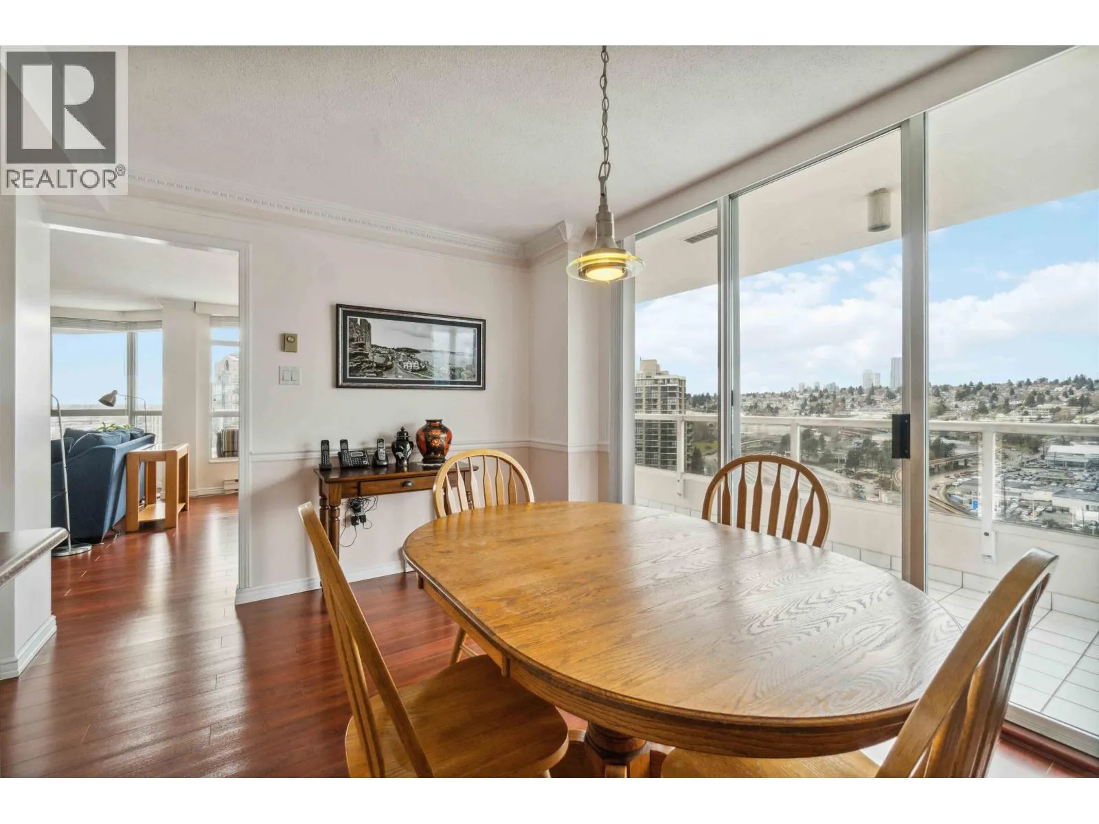 1903 1245 QUAYSIDE DRIVE