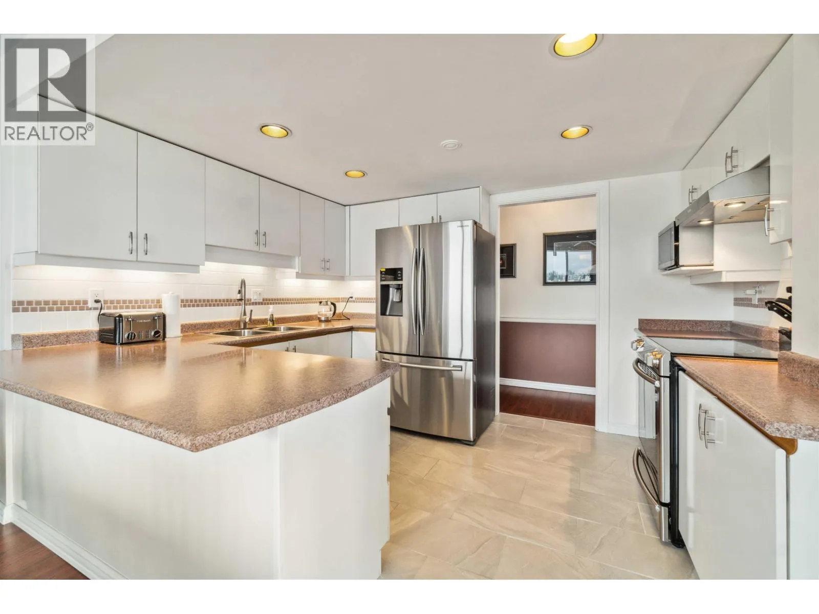 1903 1245 QUAYSIDE DRIVE