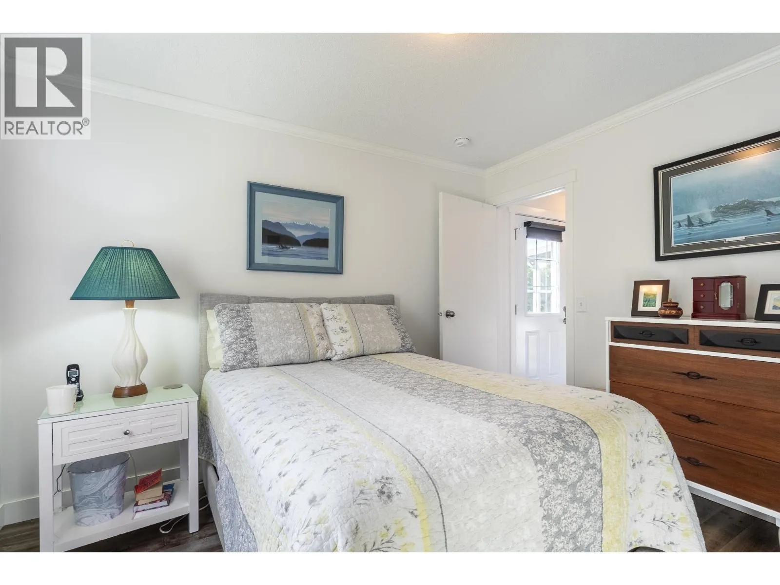 23 4496 SUNSHINE COAST HIGHWAY