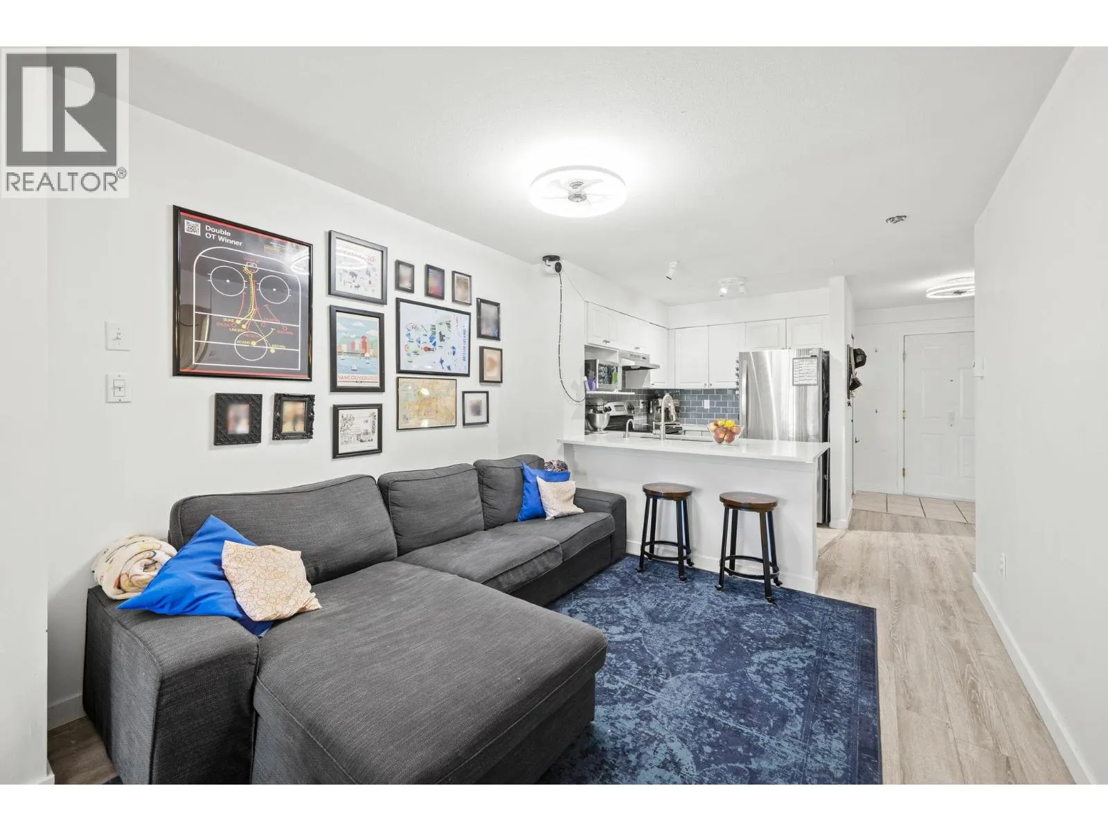 315 760 KINGSWAY