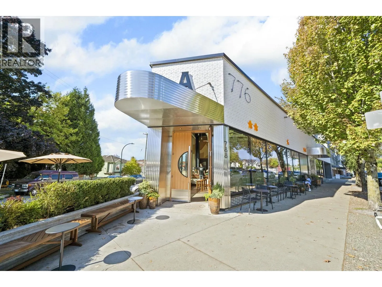315 760 KINGSWAY