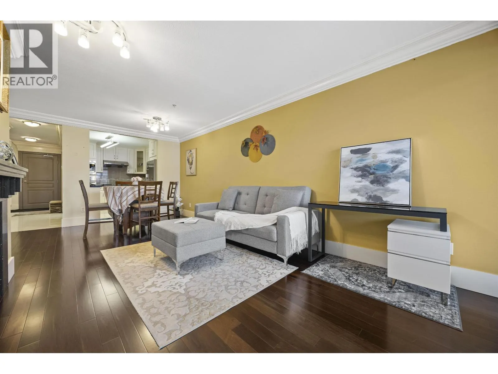 312 5723 COLLINGWOOD STREET