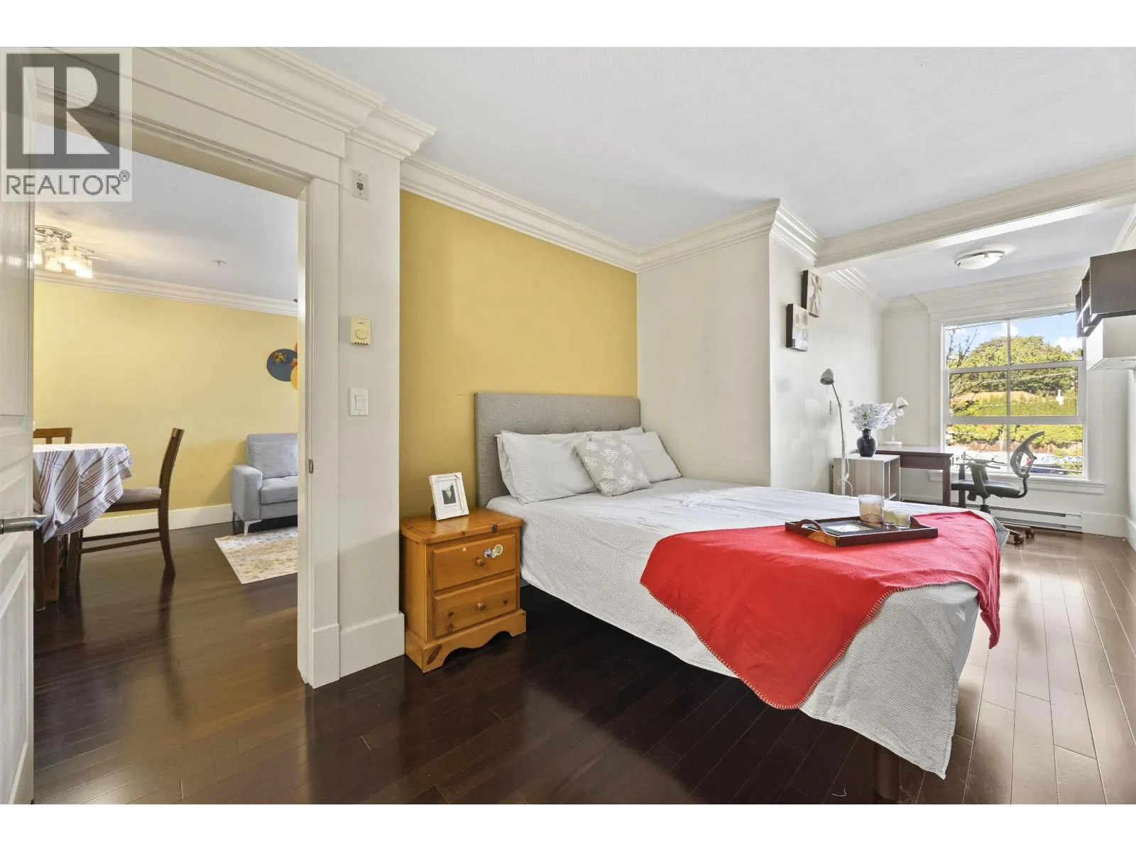 312 5723 COLLINGWOOD STREET