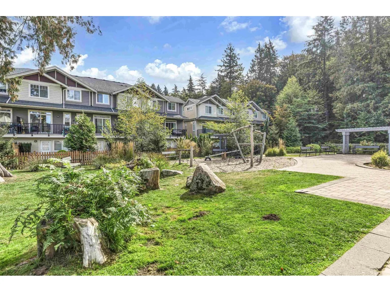 121 13898 64 AVENUE