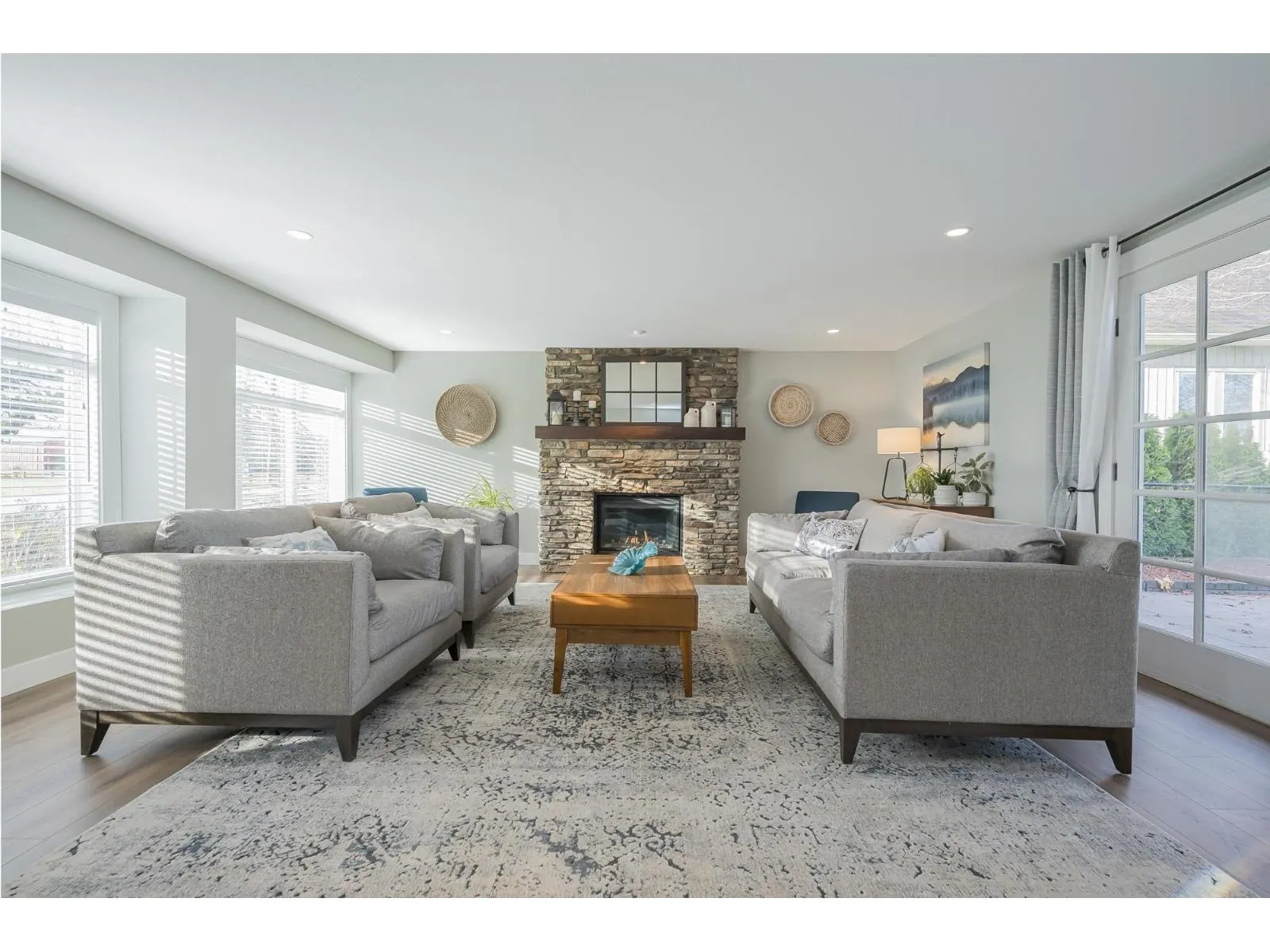 42919 SOUTH SUMAS ROAD|Greendale