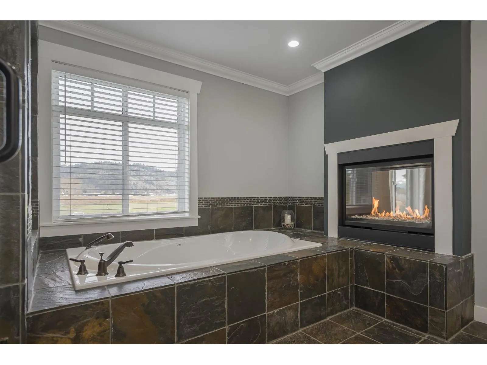 42919 SOUTH SUMAS ROAD|Greendale
