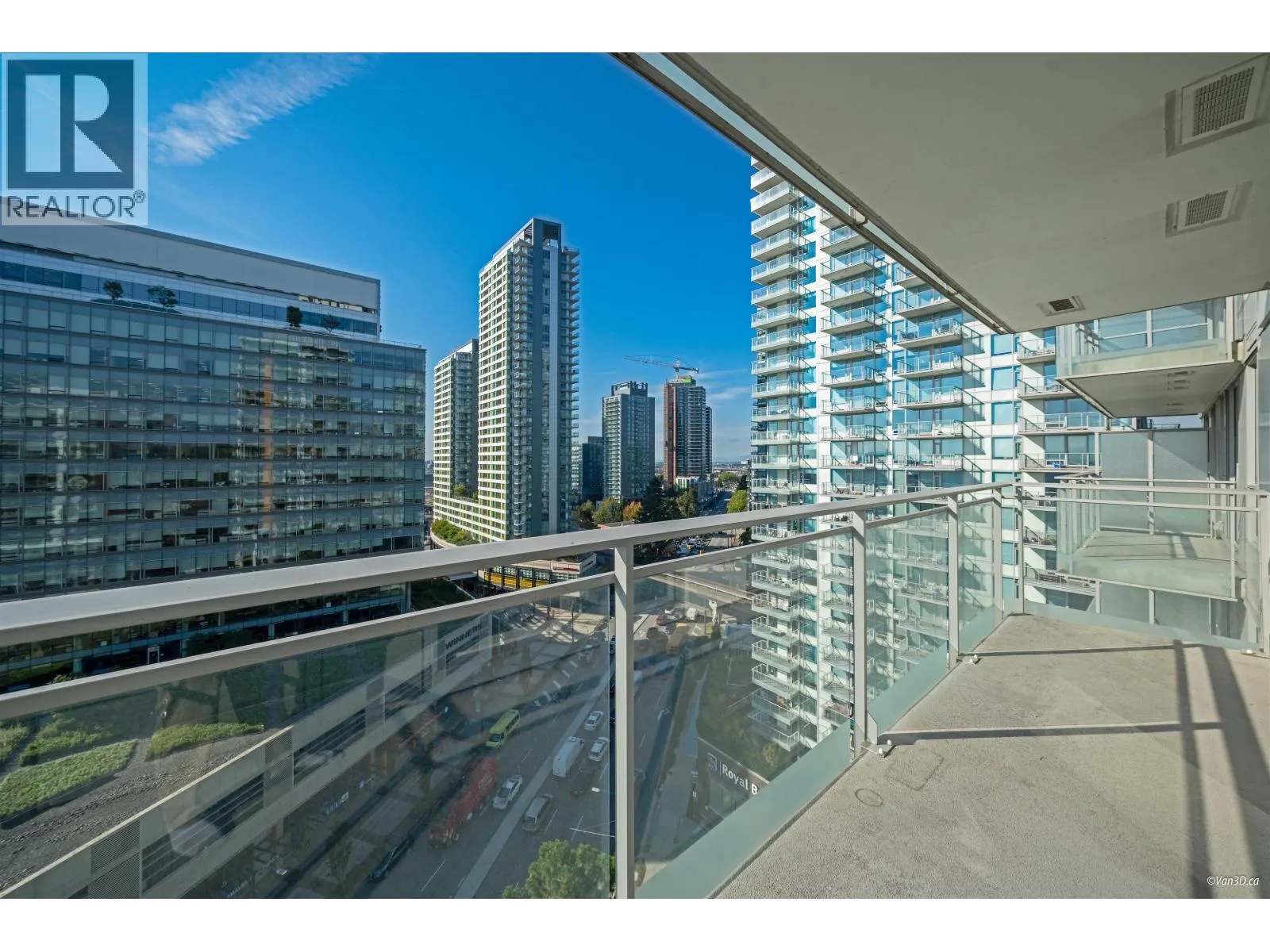 1902 455 SW MARINE DRIVE