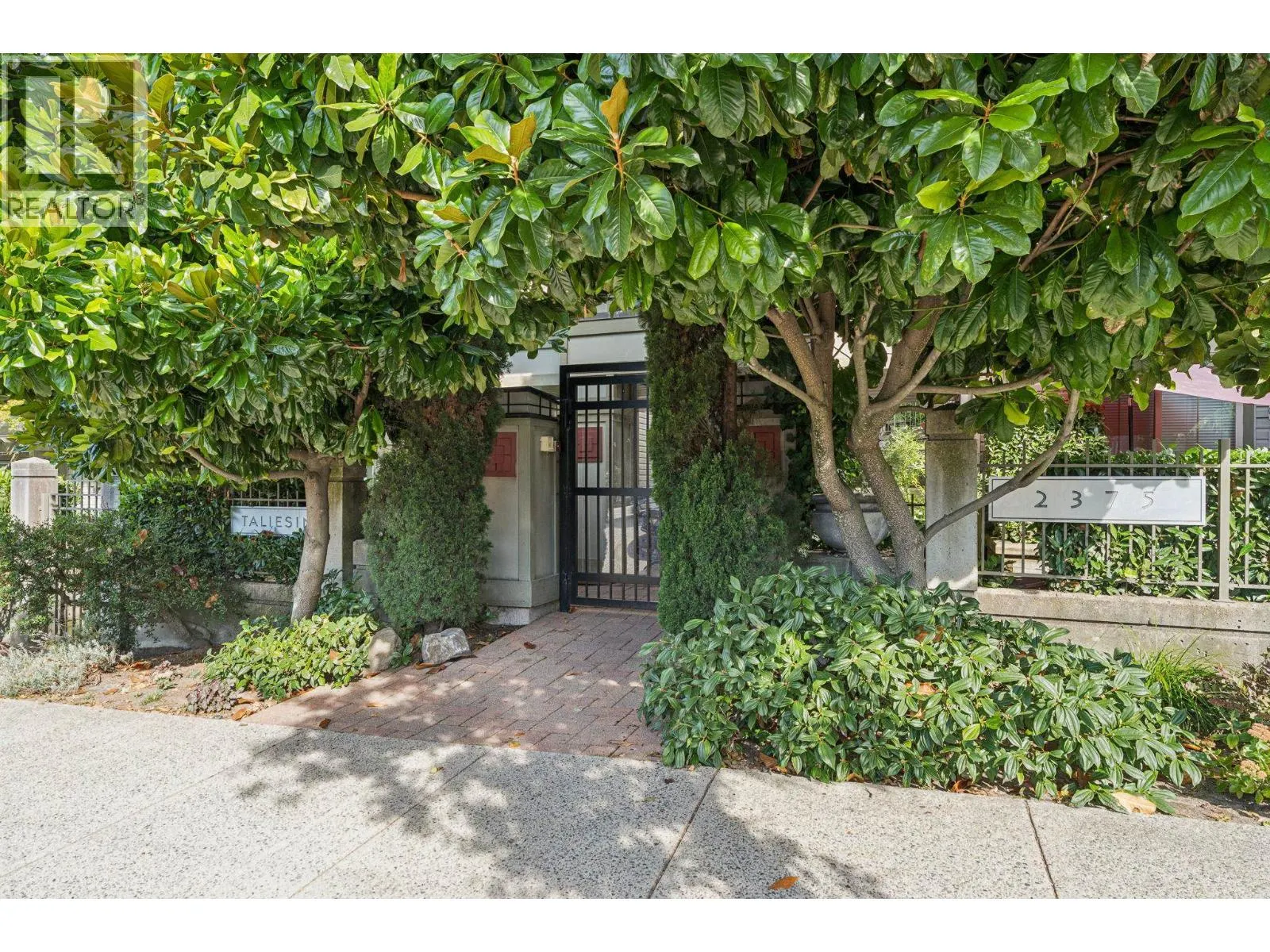 11 2375 W BROADWAY