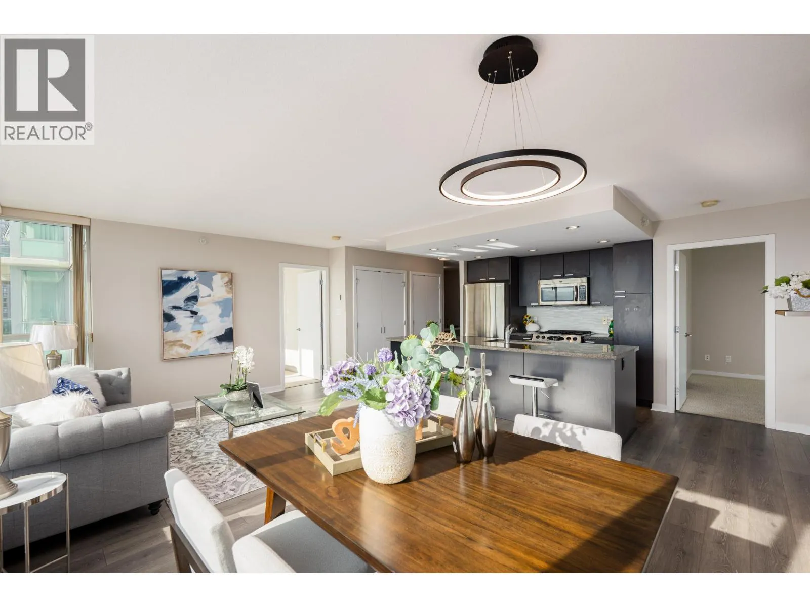1403 2200 DOUGLAS ROAD