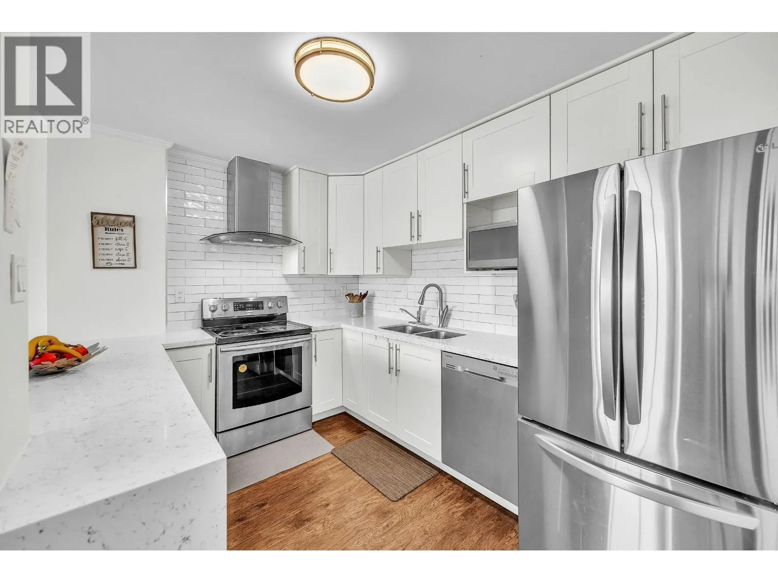1606 9280 SALISH COURT