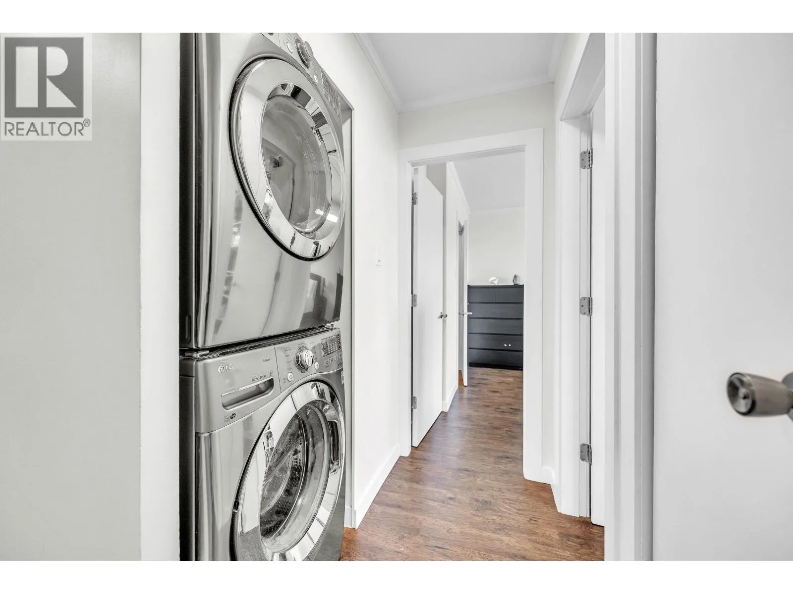1606 9280 SALISH COURT