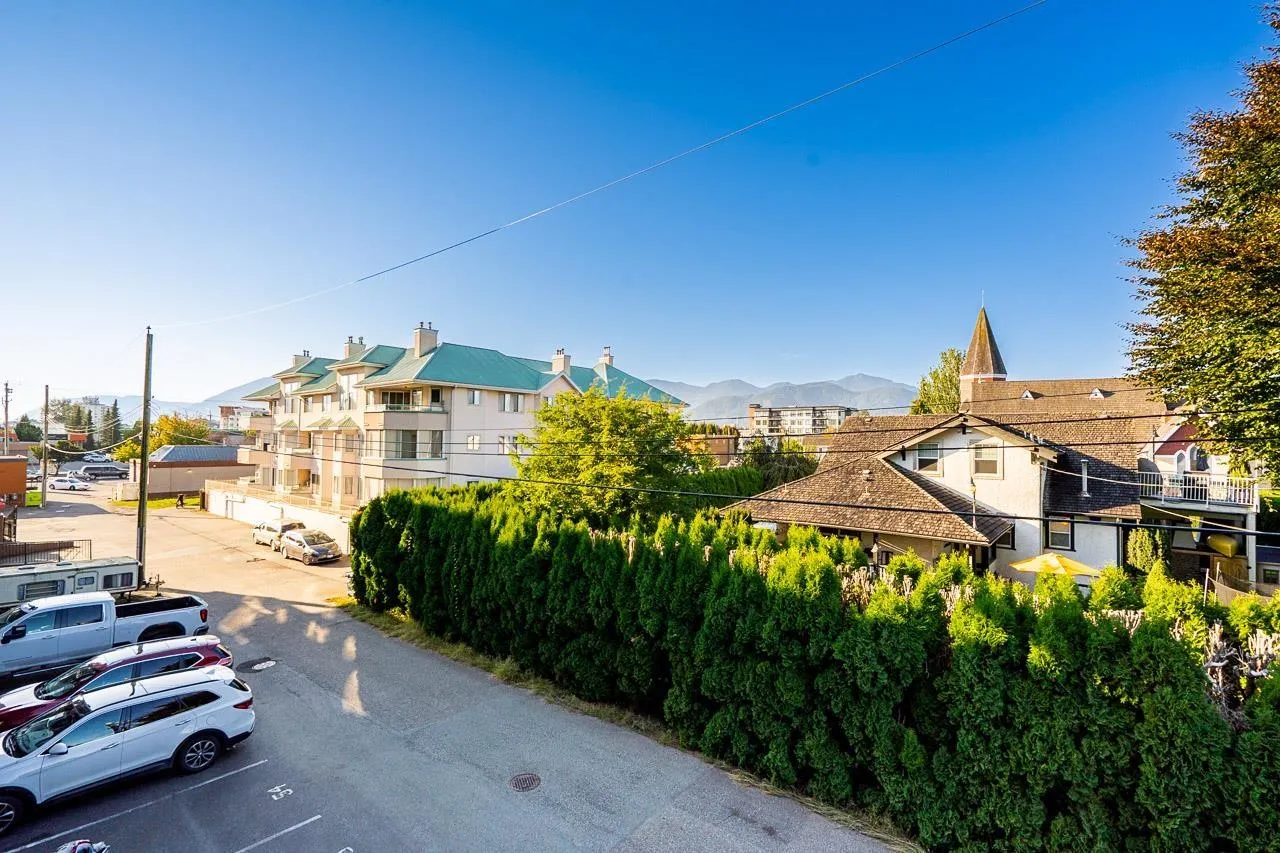 209 46021 SECOND AVENUE|Chilliwack Downtown