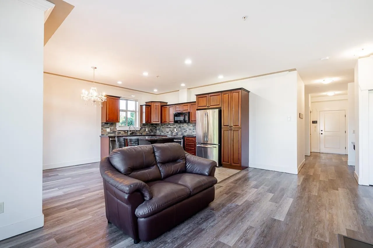 209 46021 SECOND AVENUE|Chilliwack Downtown