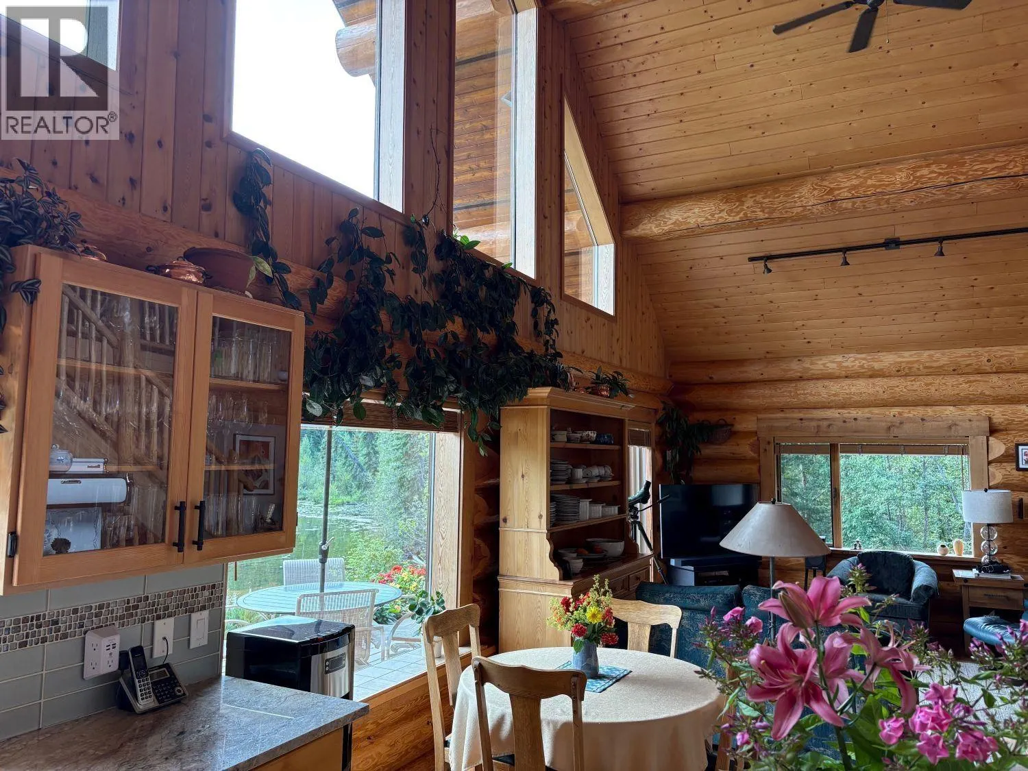 8528 LITTLE FORT HWY 24 HIGHWAY