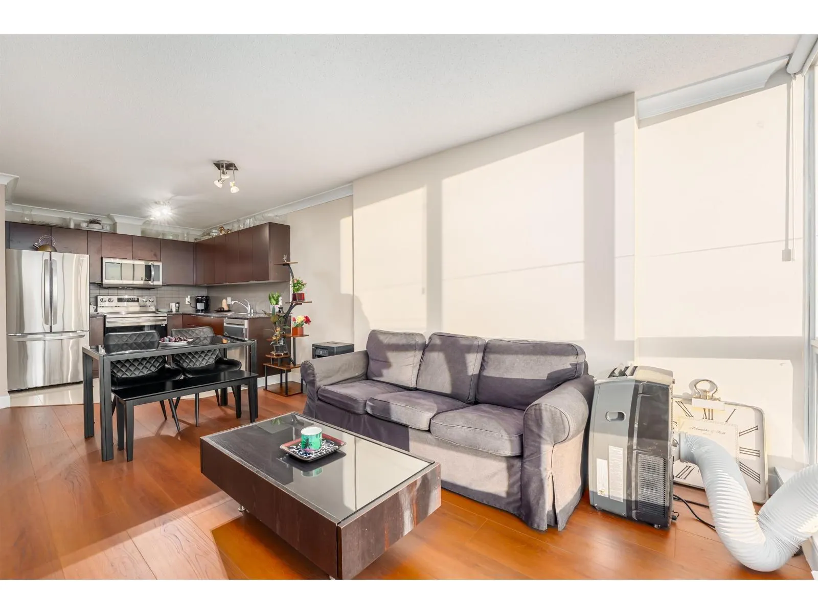 3001 13618 100 AVENUE