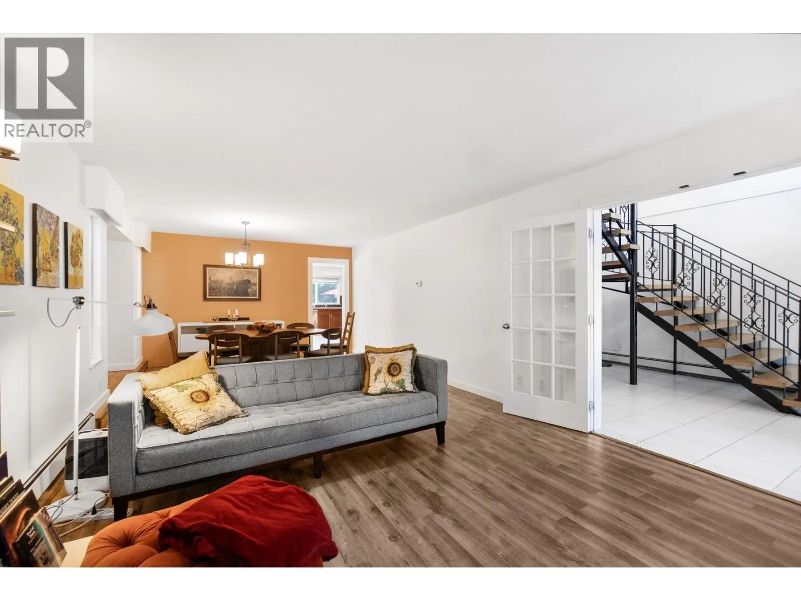 815 E 29TH STREET