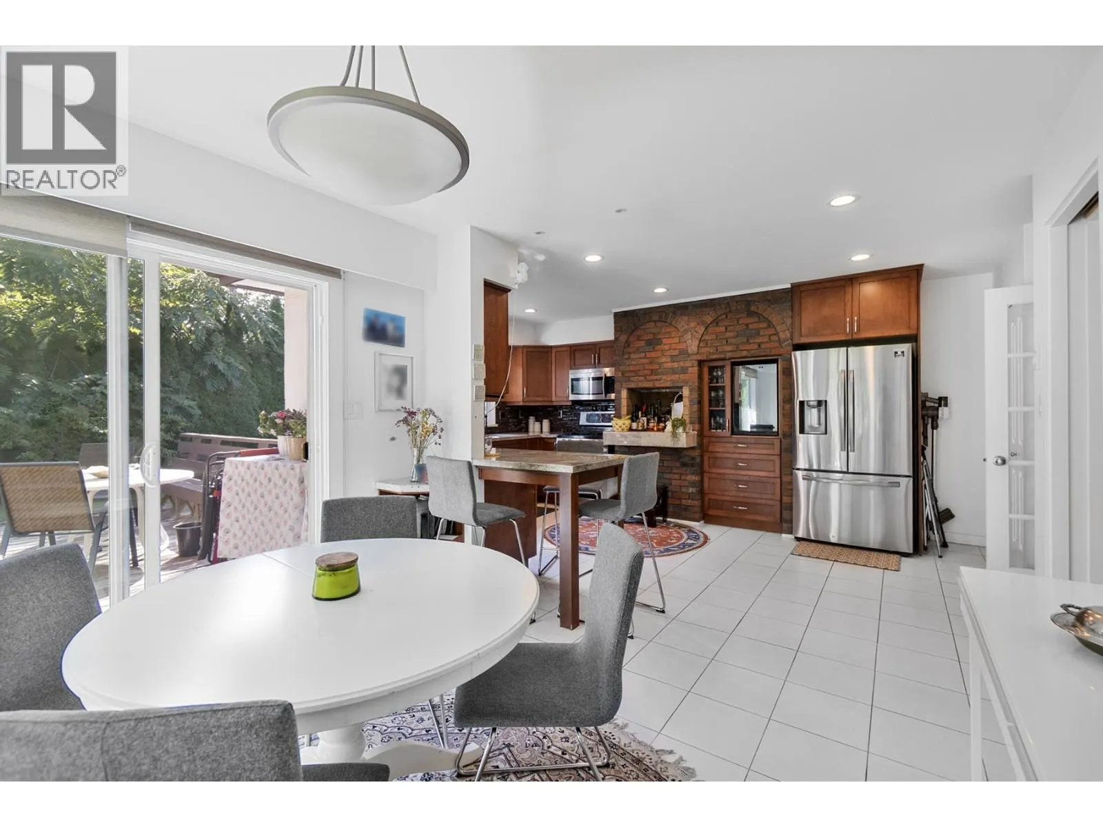 815 E 29TH STREET